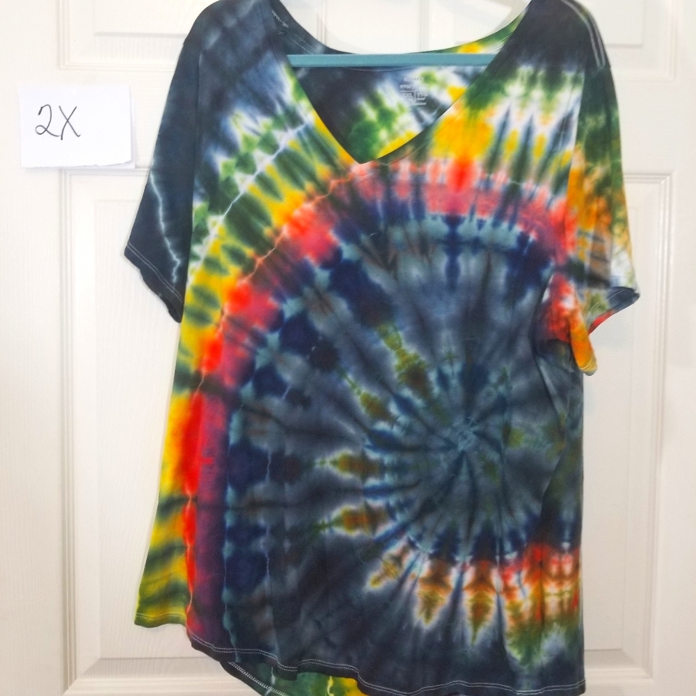 V neck custom dyed tee